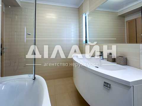 квартира за адресою Приходська вул., 58