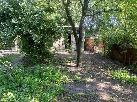 ділянка за адресою Садова вул., 14