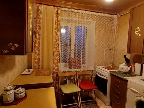 квартира по адресу Строителей ул., 8