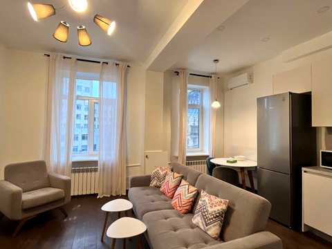 квартира за адресою Рейтарська вул., 30