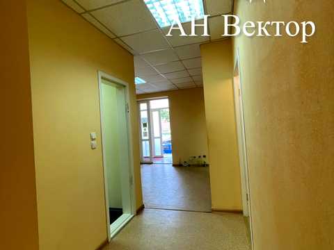 комерційна за адресою Клочківська вул., 191а