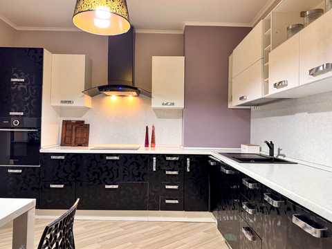 квартира за адресою Олени Пчілки вул., 4