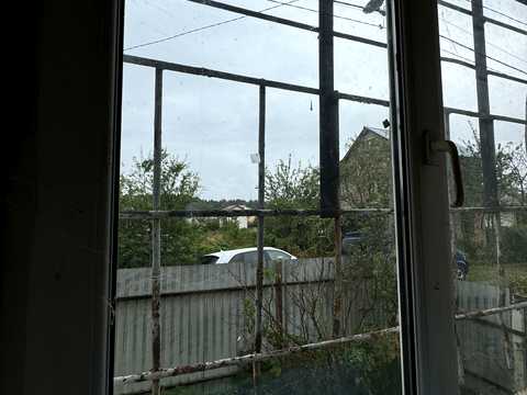 дом по адресу центральна
