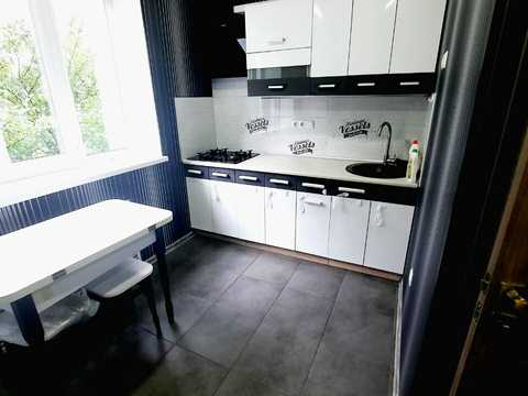 квартира за адресою Польова вул., 2