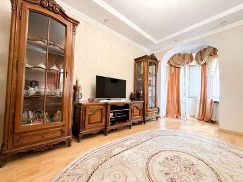 квартира за адресою Рея Бредбері вул., 6