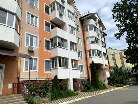 квартира за адресою Полтавська вул., 6