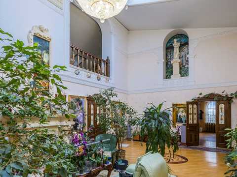 коммерческая по адресу Набережно-Крещатицкая ул., 19/21