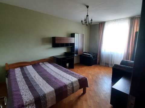квартира за адресою Джона Леннона вул., 37