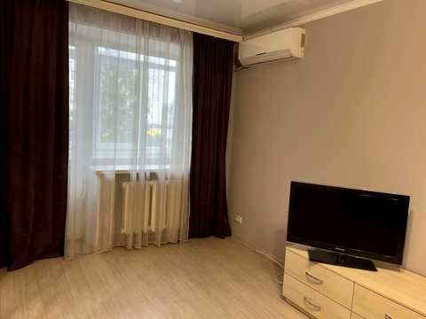 квартира по адресу Небесной Сотни ул. (Пролетарська), 27