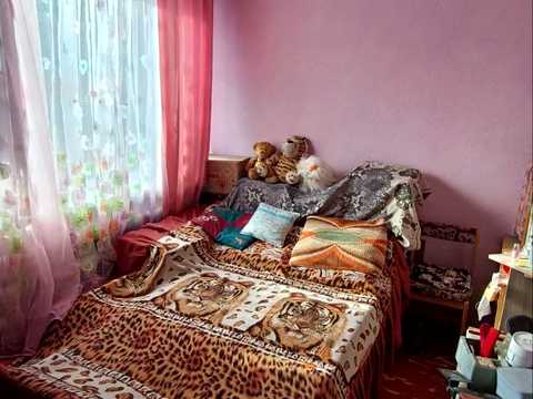 дом по адресу Центральна, 1а