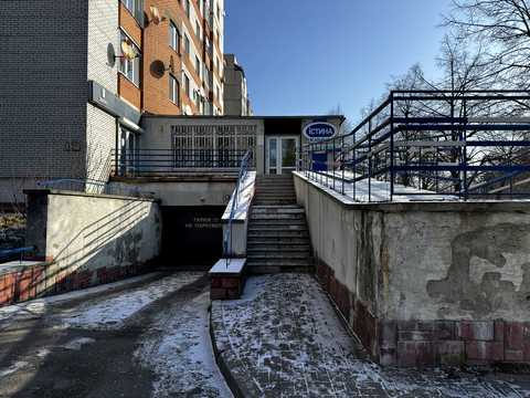 комерційна за адресою Наукова вул., 12-А