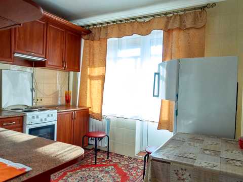 квартира по адресу Зои Гайдай ул., 9-А