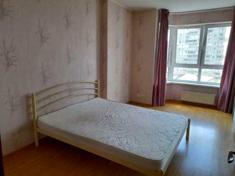 квартира по адресу Александра Мишуги ул., 2