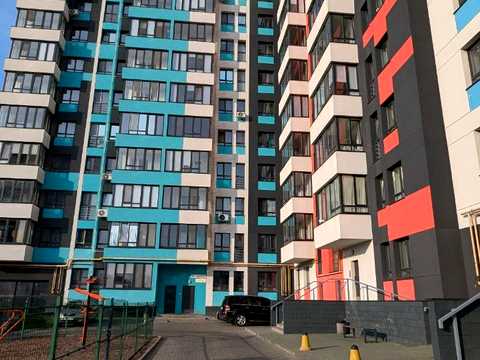 квартира за адресою Степана Бандери вул., 1е