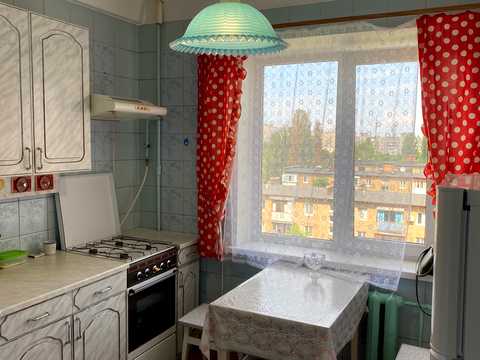 квартира по адресу Ореста Левицкого ул. (Академіка Курчатова), 13