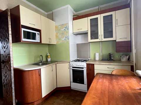 квартира за адресою Данила Галицького вул., 12а