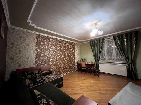 дом по адресу Борців