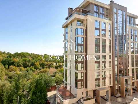 комерційна за адресою Буслівська вул., 12