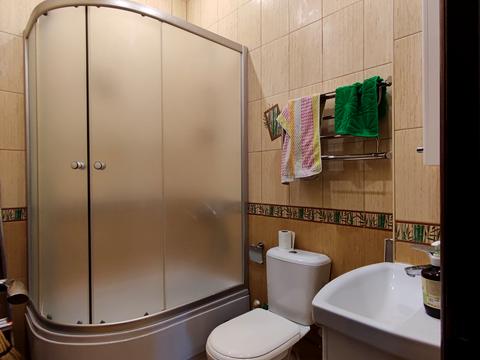 комерційна за адресою Київ, Олександра Довженка вул., 2