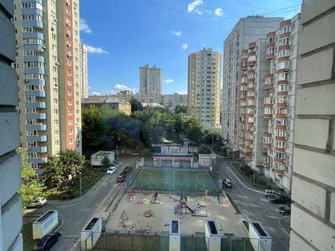 квартира за адресою Саперно-Слобідська вул., 8