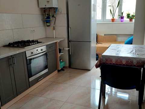 квартира за адресою В'ячеслава Чорновола, 48б