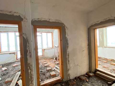коммерческая по адресу Набережна, 1