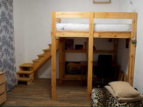 квартира за адресою Межигірська вул., 30