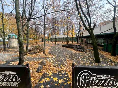 комерційна за адресою Слави бульв., 5