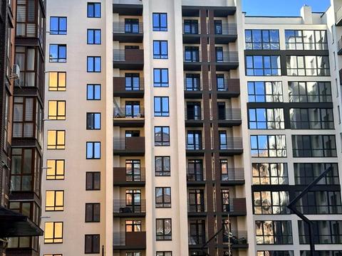 квартира за адресою Довженка вул., 4а