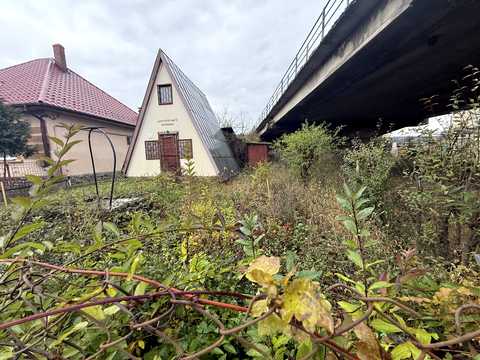 комерційна за адресою Ужгород, Центральна, 111