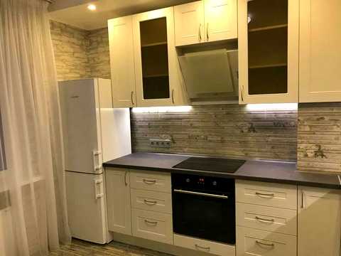 квартира за адресою Сергія Данченка вул., 3