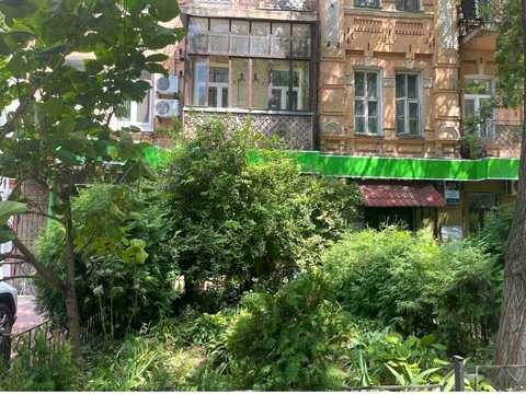 коммерческая по адресу Богдана Хмельницкого ул., 84