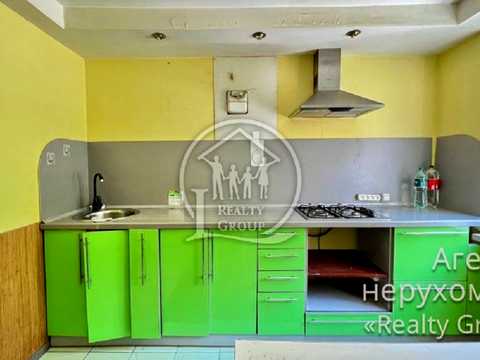 квартира за адресою Десантна вул., 12