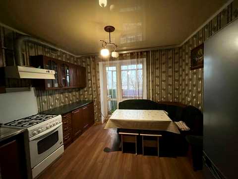 квартира за адресою Гулака-Артемовського вул., 13