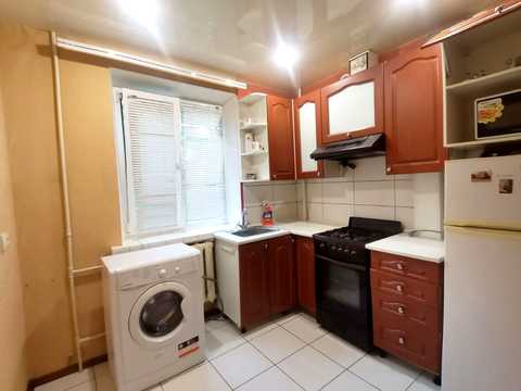 квартира за адресою Сталеварів вул., 32