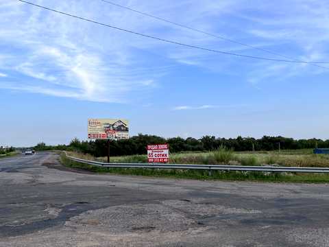 участок по адресу с. Старый Лисец, шевченка