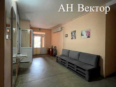 квартира за адресою Тракторобудівників просп., (94в)