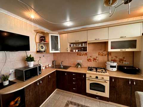 квартира за адресою Рінь вул. (Українських Декабристів), 52/3