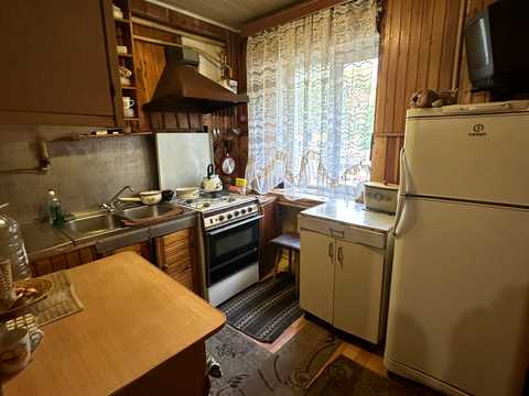 квартира за адресою Кам'янецька вул., 72