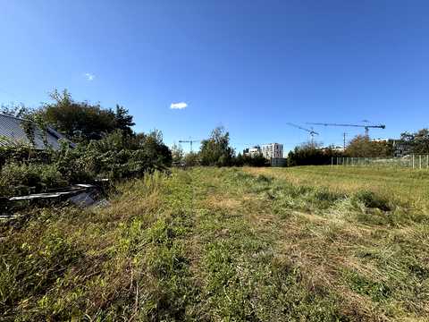 участок по адресу Пироговка ул., 32