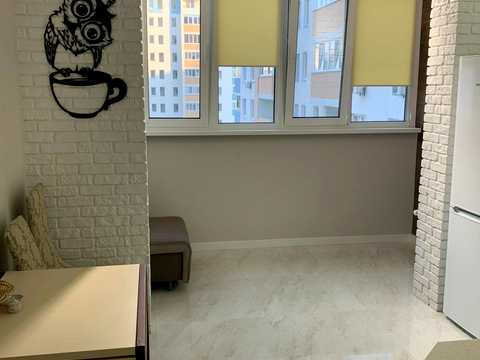 квартира за адресою Сергія Данченка вул., 32