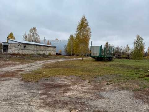 комерційна за адресою Травнева, 12
