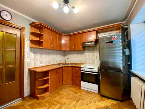 квартира по адресу Злуки просп., 15