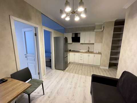 квартира за адресою Зарічна вул., 4к1