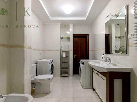 квартира за адресою Червоної Калини просп., 1