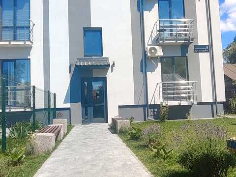 комерційна за адресою Лісорубна вул., 4