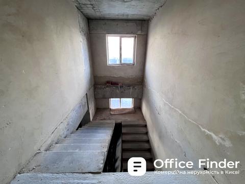 коммерческая по адресу Павла Тычины просп., 18-Б