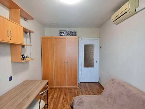 квартира за адресою Верховної Ради бульв., 19-А