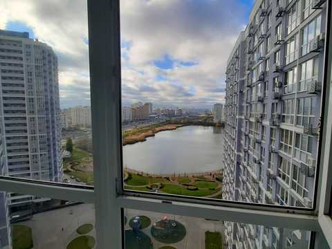 квартира за адресою Ревуцького вул., 40-В
