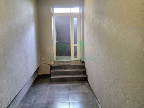 комерційна за адресою Івана Кожедуба вул., 8-A